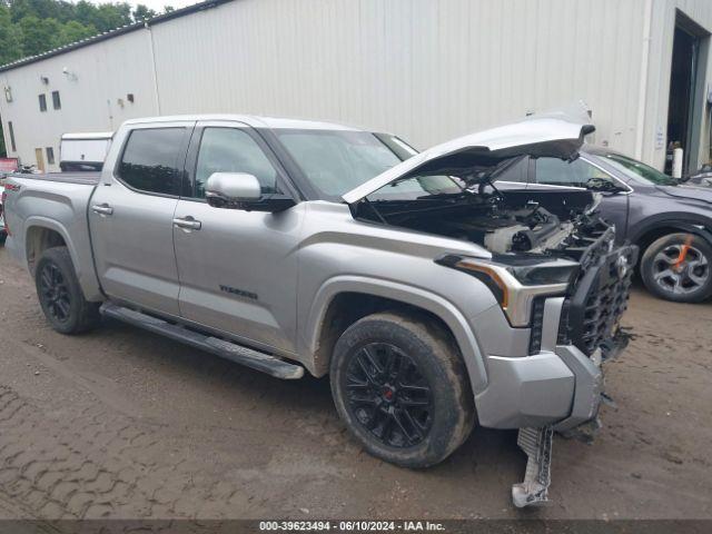  Salvage Toyota Tundra