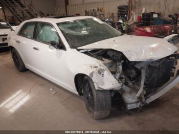  Salvage Chrysler 300