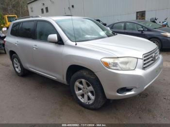  Salvage Toyota Highlander