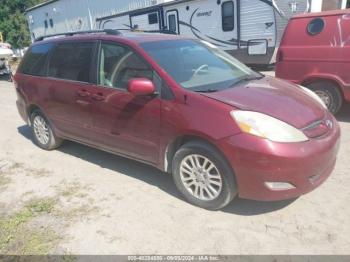  Salvage Toyota Sienna