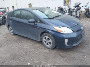  Salvage Toyota Prius