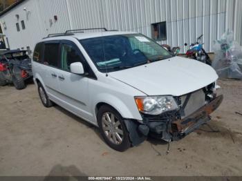  Salvage Chrysler Town & Country