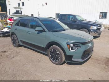  Salvage Kia Niro