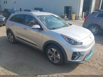  Salvage Kia Niro