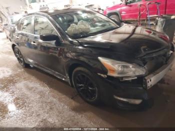  Salvage Nissan Altima