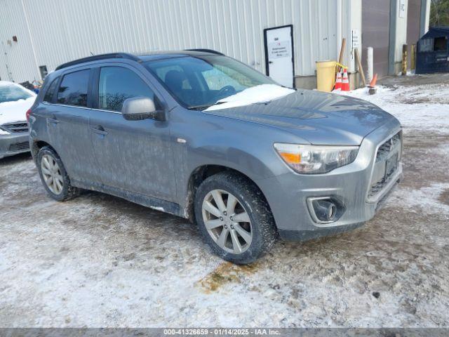  Salvage Mitsubishi Outlander