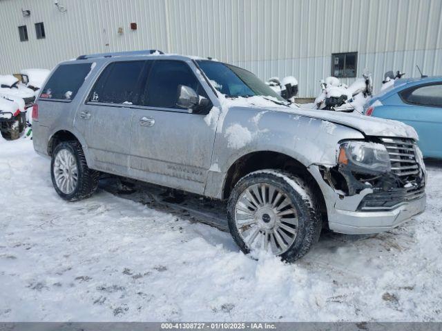  Salvage Lincoln Navigator