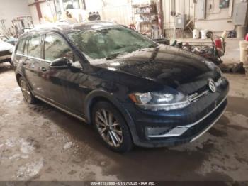  Salvage Volkswagen Golf