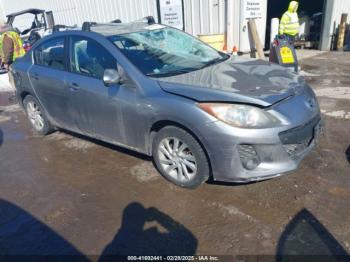  Salvage Mazda Mazda3