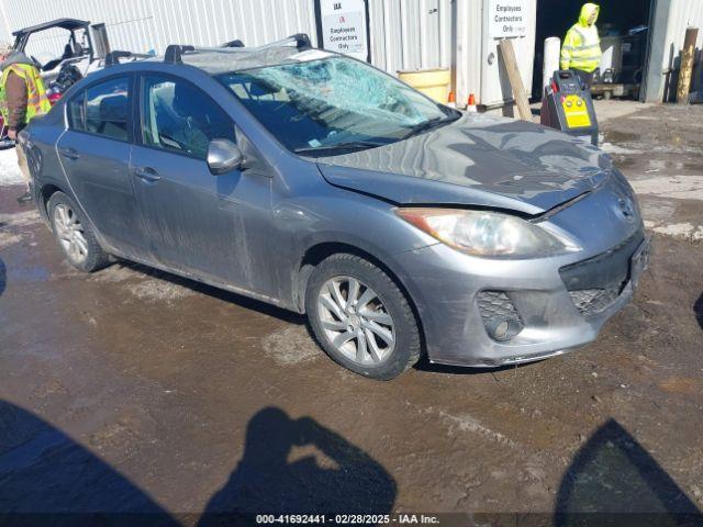  Salvage Mazda Mazda3