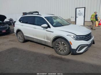  Salvage Volkswagen Tiguan