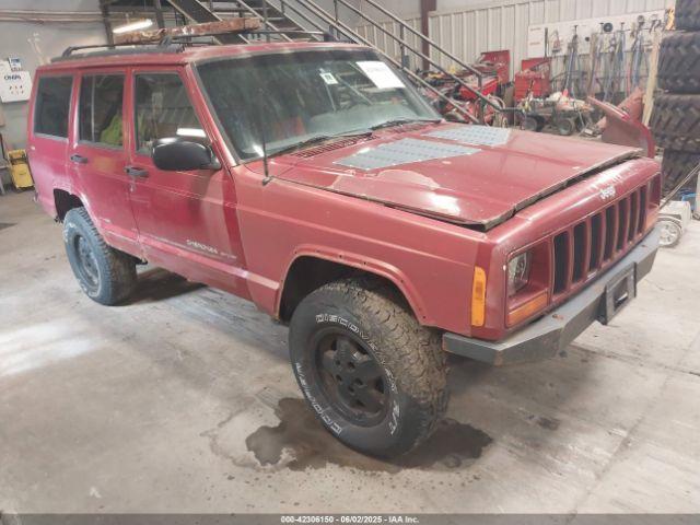 Salvage Jeep Cherokee