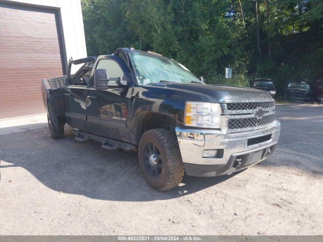  Salvage Chevrolet Silverado 2500