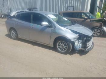  Salvage Toyota Prius
