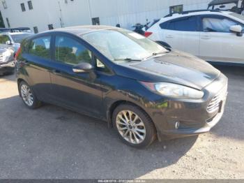  Salvage Ford Fiesta