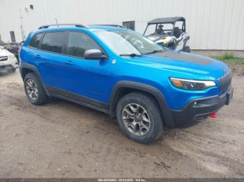  Salvage Jeep Cherokee