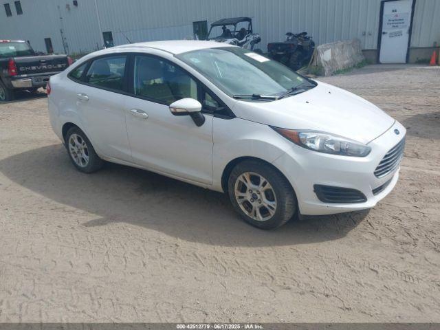  Salvage Ford Fiesta
