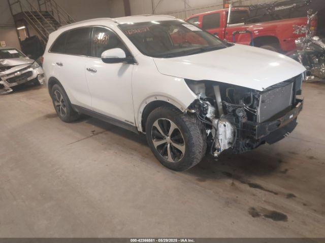  Salvage Kia Sorento