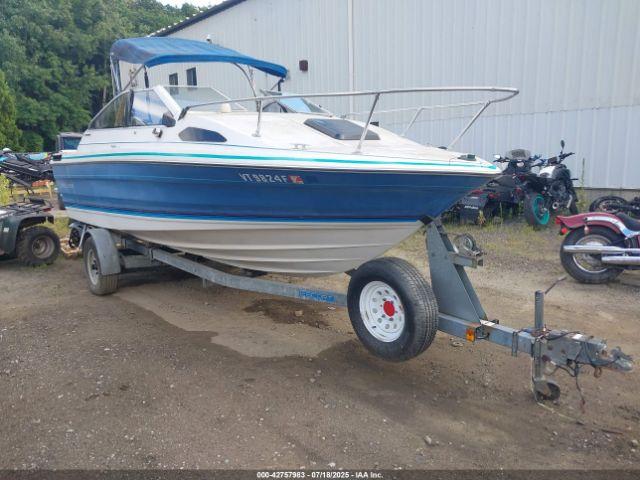  Salvage Bayliner 21ft Boat