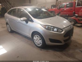  Salvage Ford Fiesta