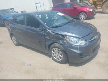  Salvage Hyundai ACCENT