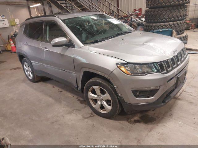  Salvage Jeep Compass