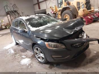  Salvage Volvo V60