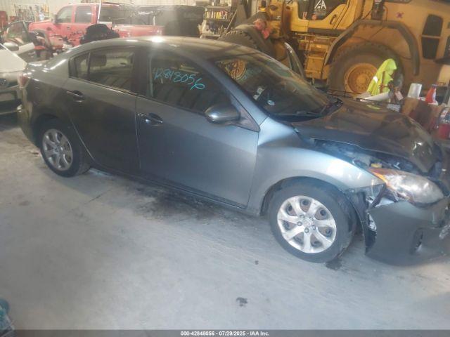  Salvage Mazda Mazda3