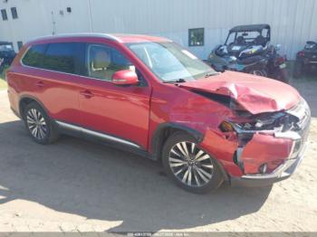  Salvage Mitsubishi Outlander