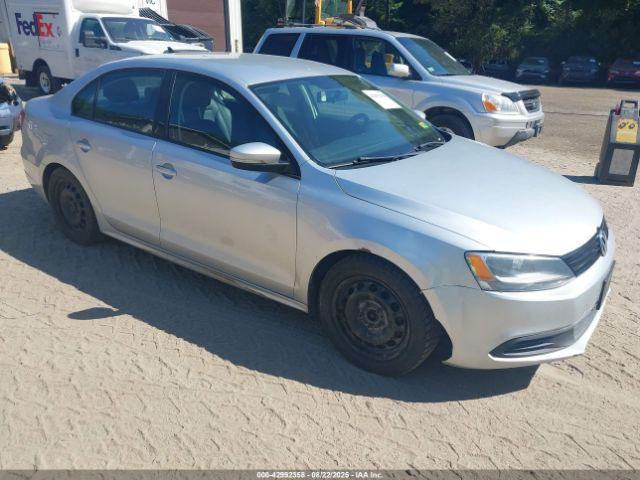  Salvage Volkswagen Jetta
