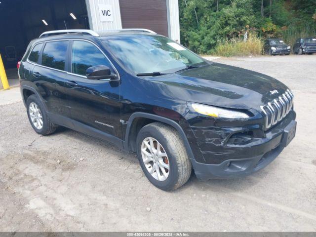  Salvage Jeep Cherokee