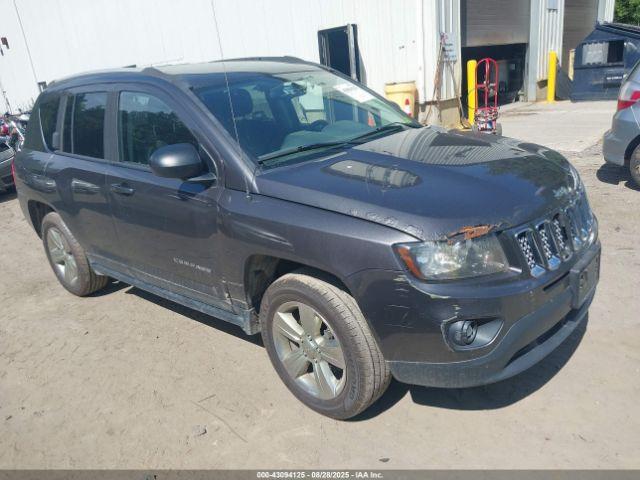  Salvage Jeep Compass