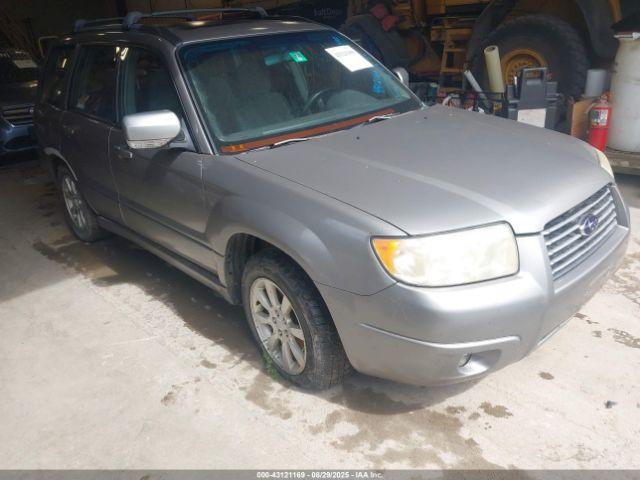  Salvage Subaru Forester