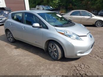  Salvage Nissan LEAF