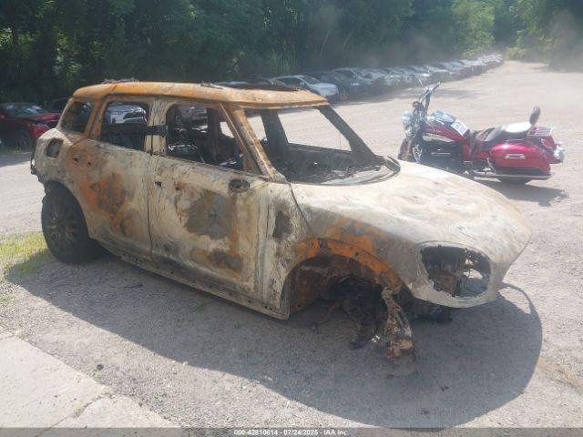 Salvage MINI Countryman