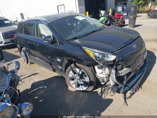  Salvage Kia Niro