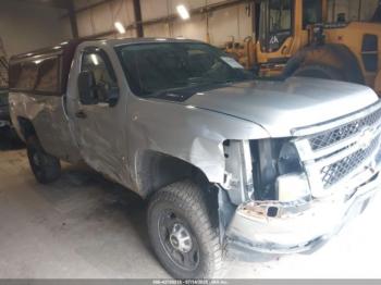 Salvage Chevrolet Silverado 2500
