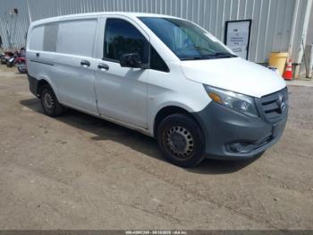  Salvage Mercedes-Benz Metris