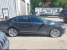 Volkswagen Passat 1.8t Sel Premium Image 15