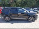 Ford Explorer Platinum Image 9