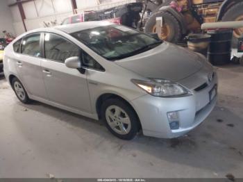  Salvage Toyota Prius
