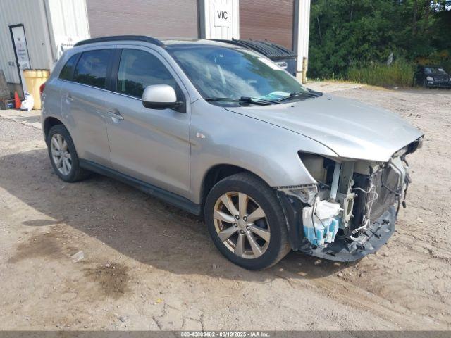  Salvage Mitsubishi Outlander