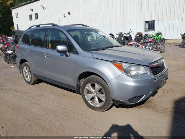  Salvage Subaru Forester