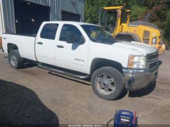  Salvage Chevrolet Silverado 2500