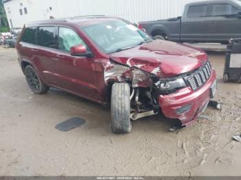  Salvage Jeep Grand Cherokee