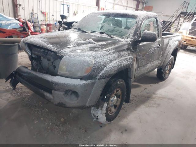 Toyota Tacoma Image 14