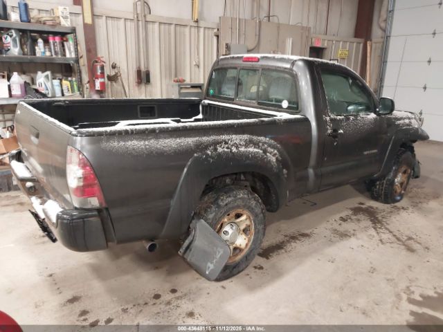 Toyota Tacoma Image 15