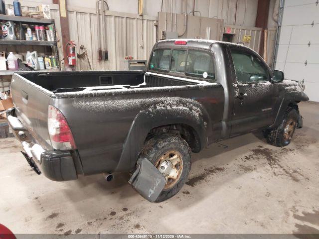 Toyota Tacoma Image 15