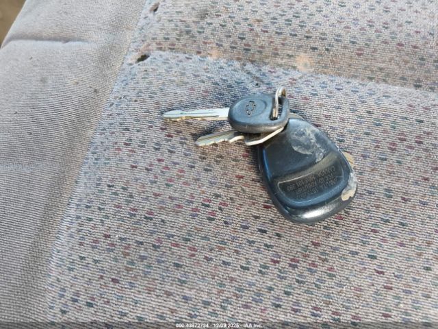 Chevrolet Silverado 1500 Ls Image 11