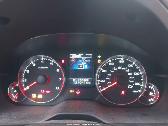 Subaru Outback 2.5i Limited Image 8